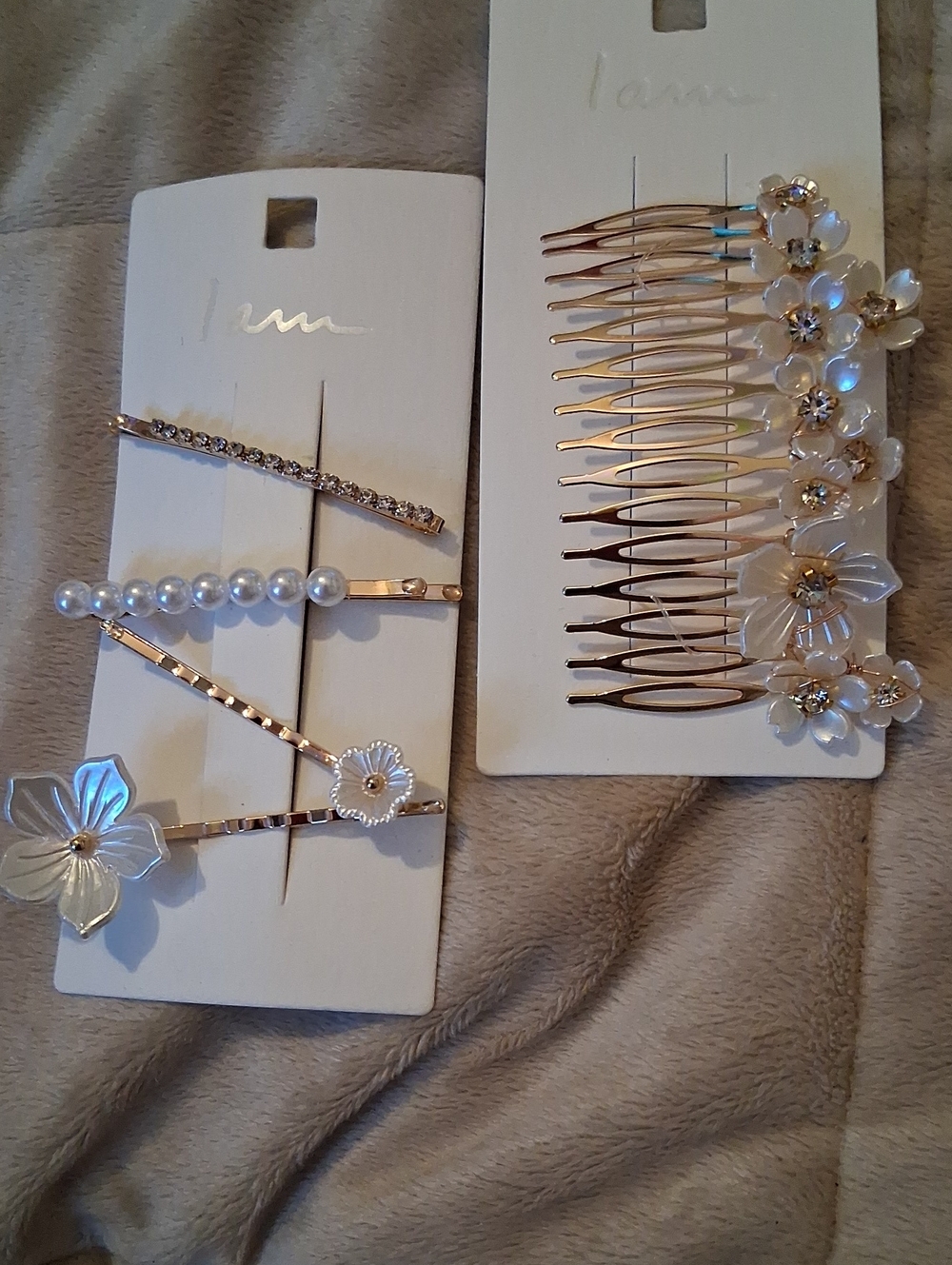 2 I AM HAIR JEWERY